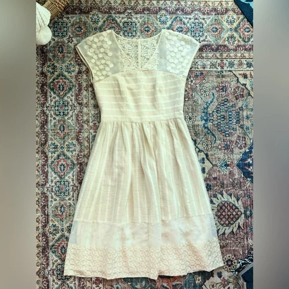 Anthropologie Moulinette Soeurs Ivory Lace a-line Midi Dress, NWOT size 6 - Picture 2 of 6